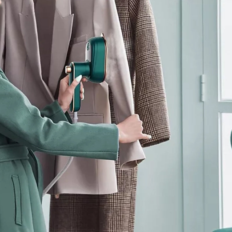 MiniIron | Kompakter 2-in-1 Mini-Dampfbügler für müheloses Bügeln
