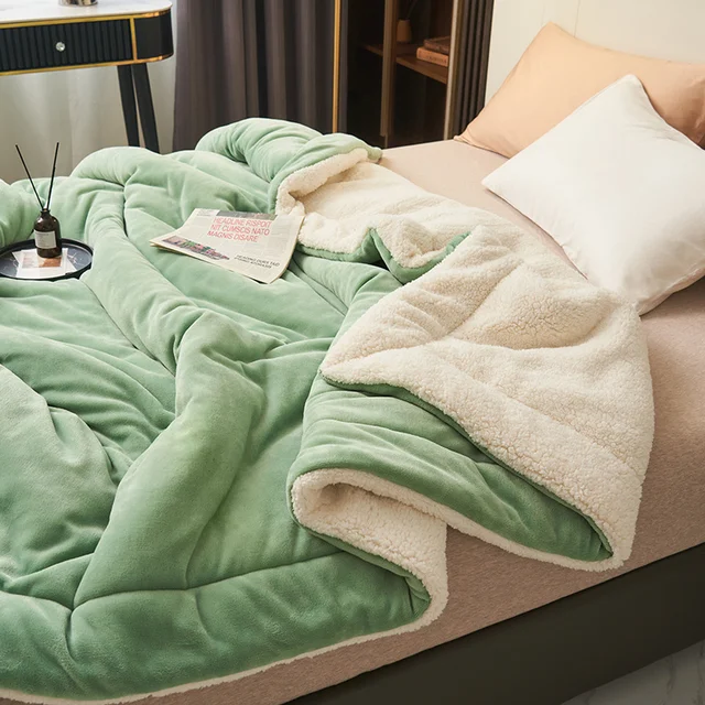 SoftHug Winterdecke | Weiche Fleece Kuscheldecke | Warm & Pflegeleicht | Perfekt für Sofa & Schlafzimmer