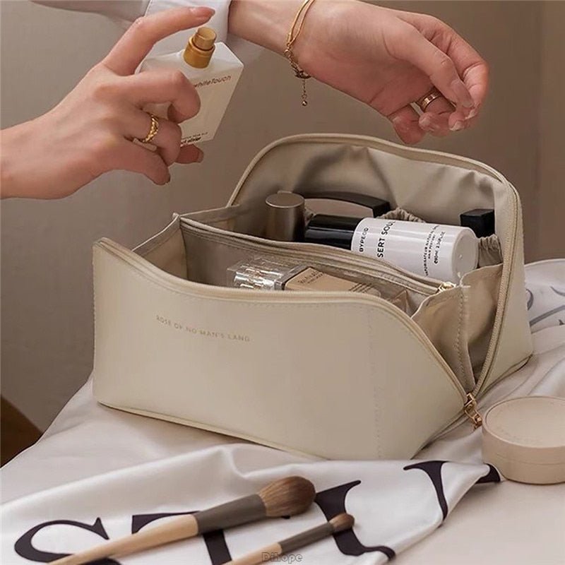 GlamNest™ | Eleganz trifft Organisation für Ihre Schönheitspflege!