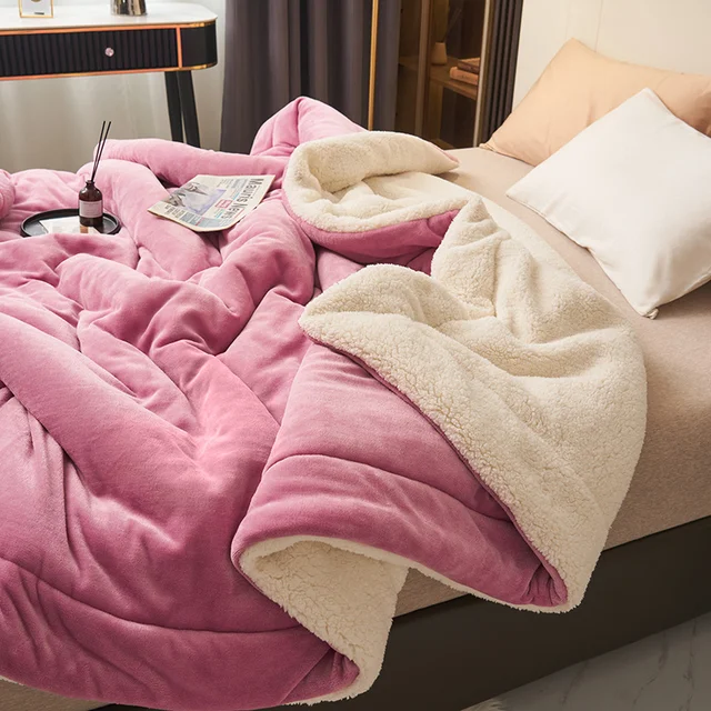 SoftHug Winterdecke | Weiche Fleece Kuscheldecke | Warm & Pflegeleicht | Perfekt für Sofa & Schlafzimmer