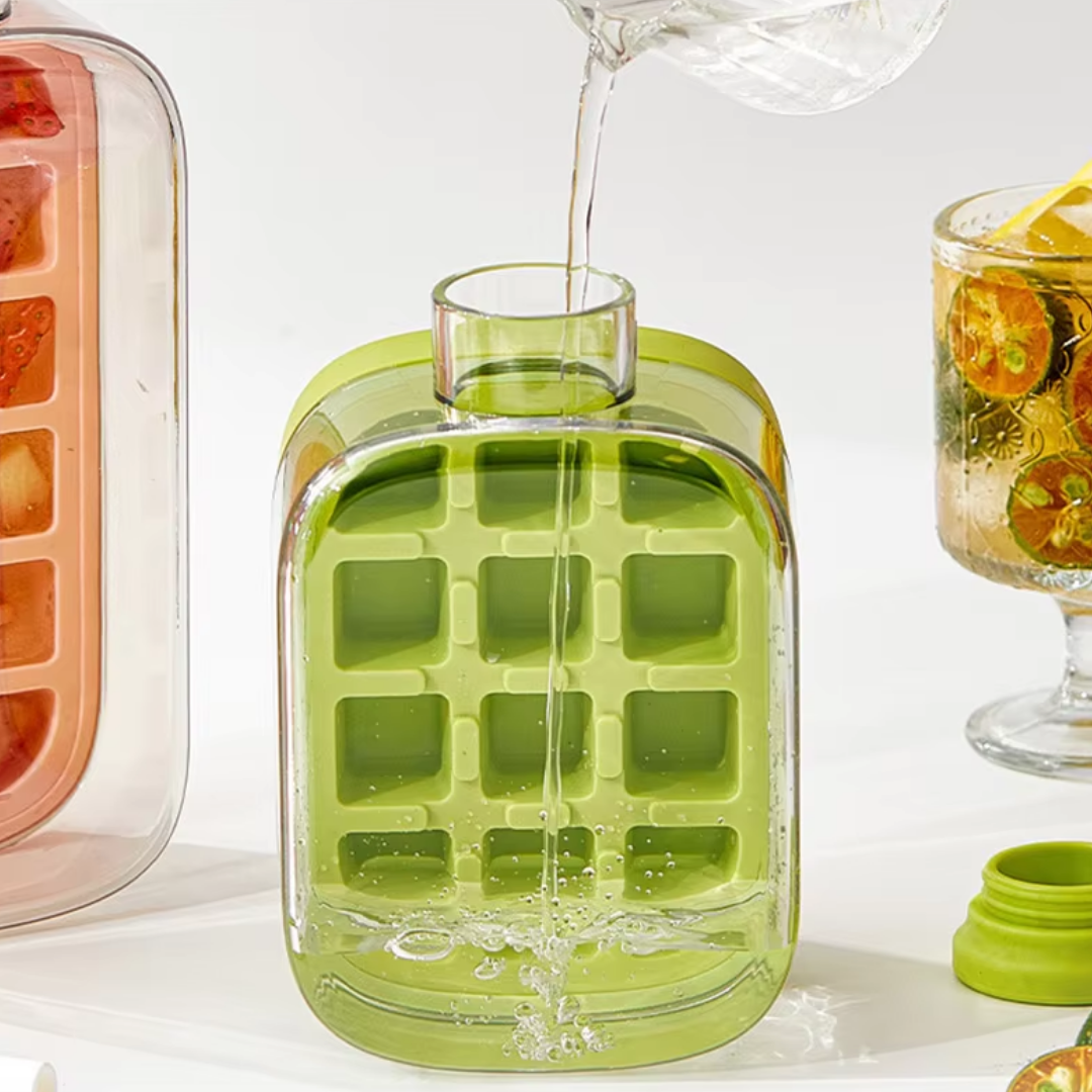 IceCube™ | 2-in-1 Eisschale & Flasche