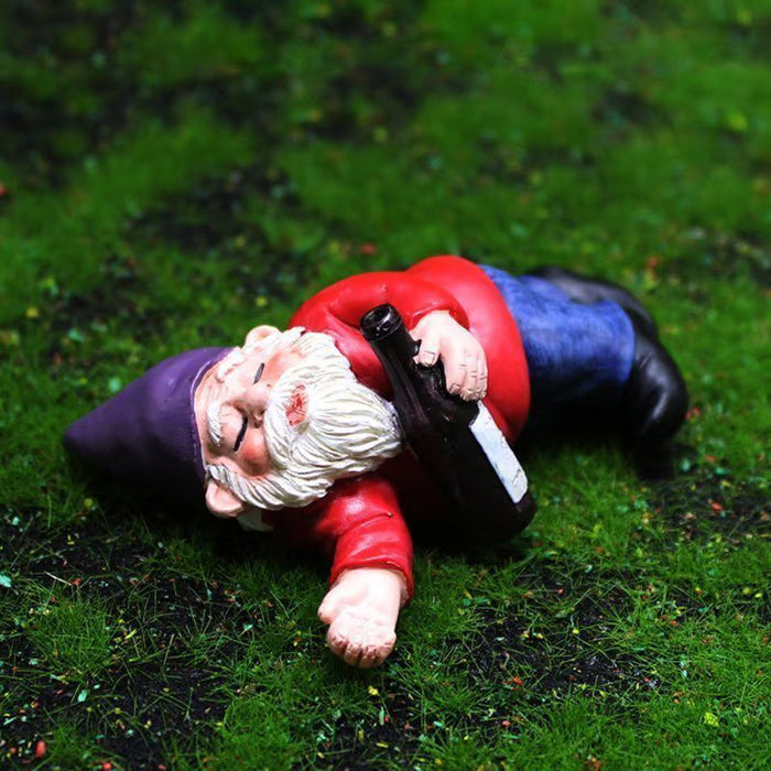 1+1 GRATIS | TipsyGnomes™ | Die lustigen, betrunkenen Gartenzwerge