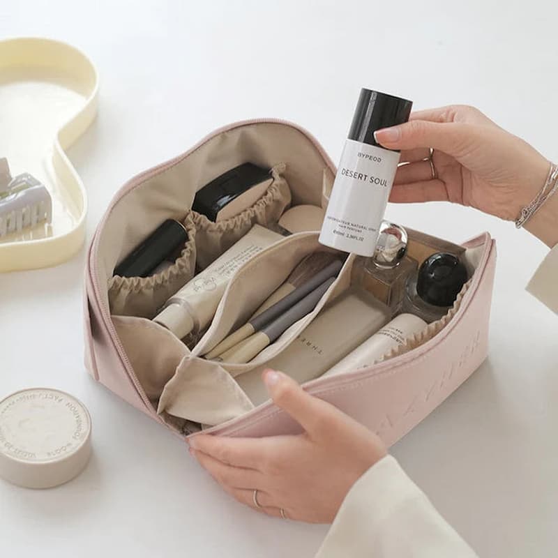 GlamNest™ | Eleganz trifft Organisation für Ihre Schönheitspflege!