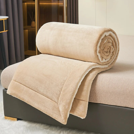 SoftHug Winterdecke | Weiche Fleece Kuscheldecke | Warm & Pflegeleicht | Perfekt für Sofa & Schlafzimmer