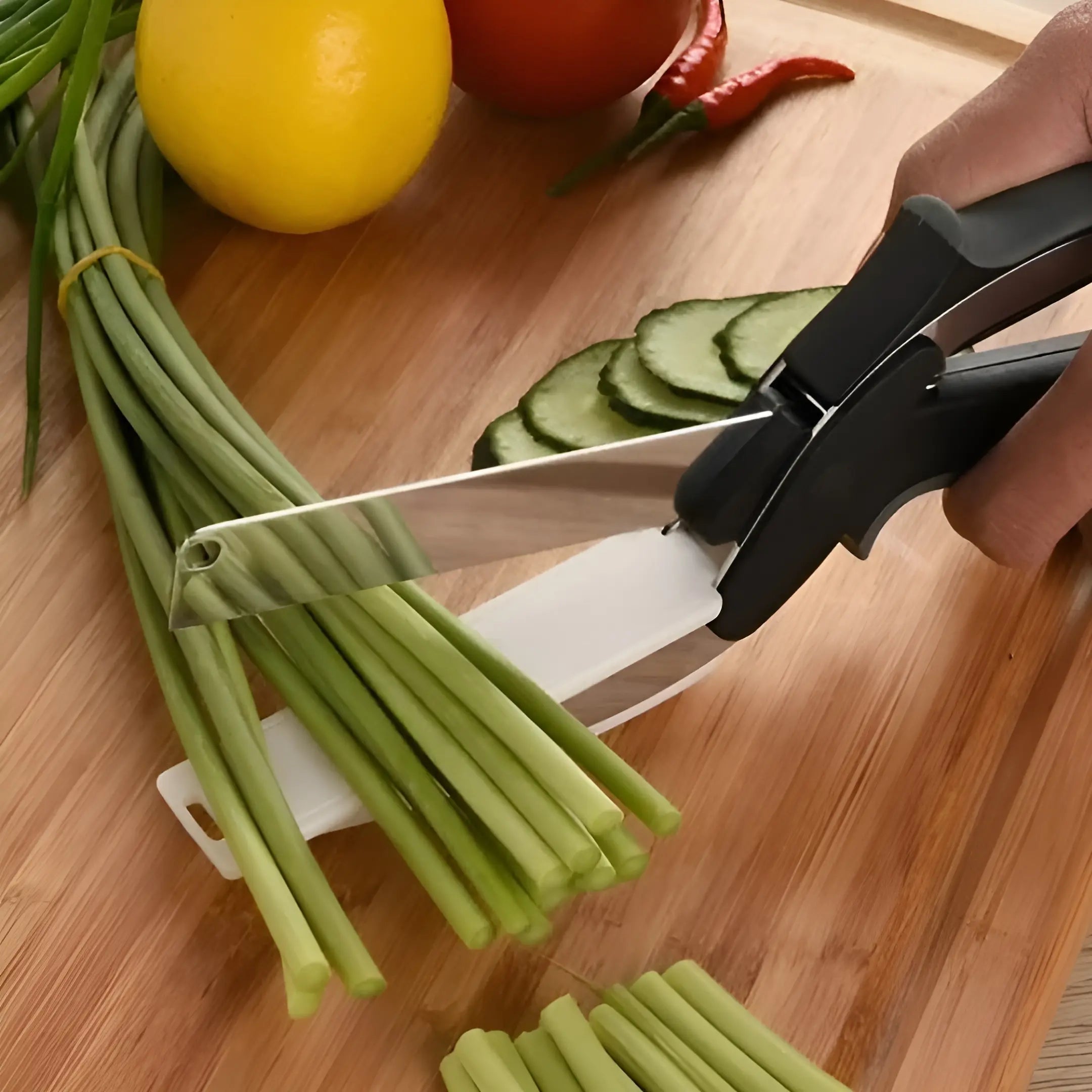 KitchenSnap™ | Dein Ticket zum 10-mal schnelleren Schneiden, Würfeln und Hacken!