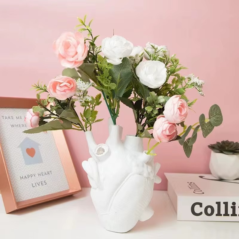 HeartBloom™ | Herzförmige Vase