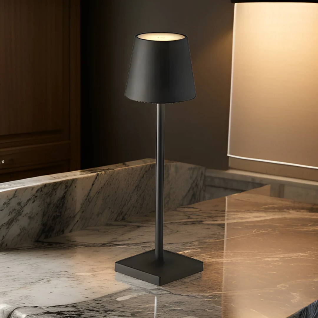 LumiGlow | LED Tischlampe | Wiederaufladbar & Multifunktional | Modernes Design