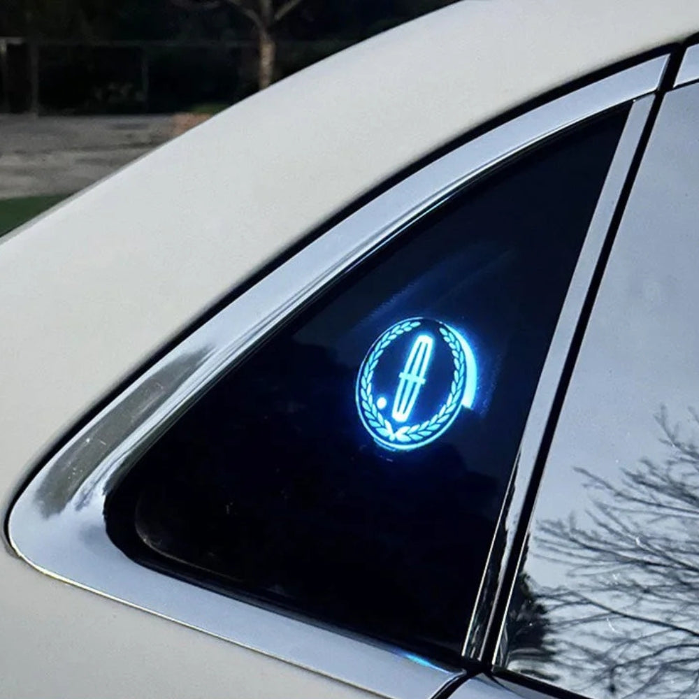 1+2 GRATIS | LumiBadge™ | LED Auto Logo Licht für einen unverwechselbaren Style