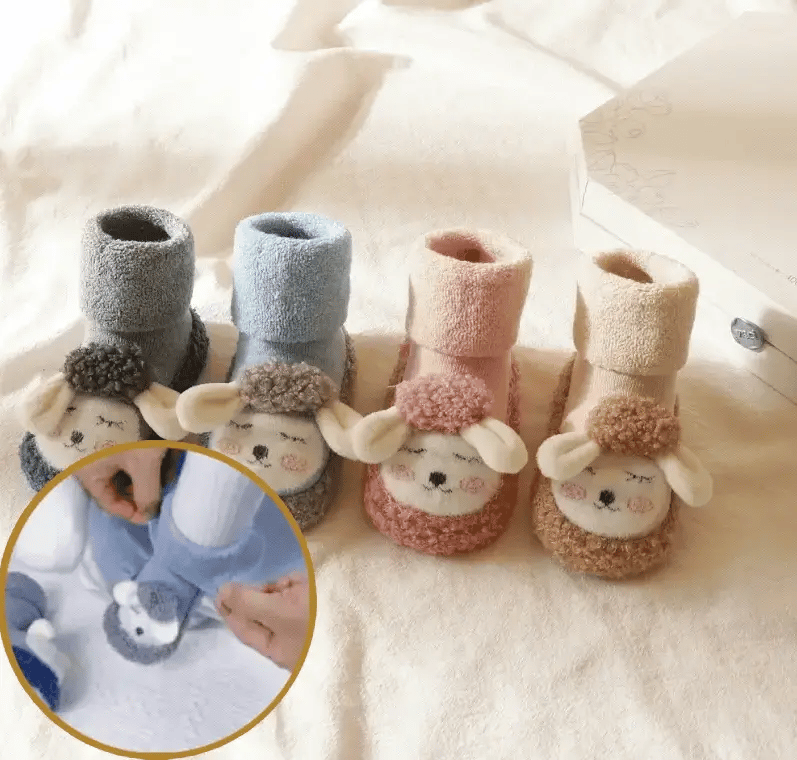 SockenLiebe | Hochwertige Babysocken für Neugeborene – Wärme und Sicherheit für kleine Füße