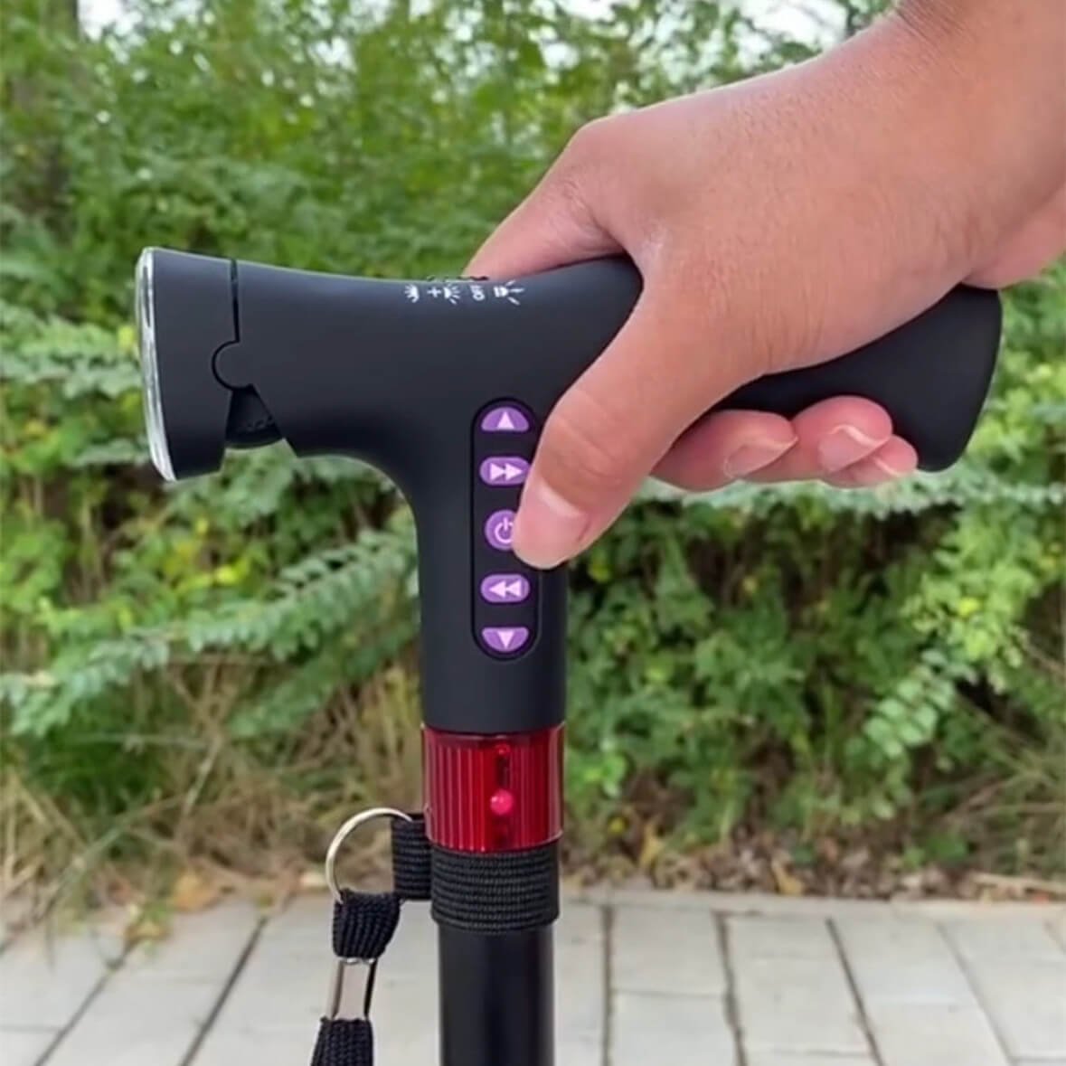 SmartCane™ | Intelligenter Gehstock mit automatischem Alarm