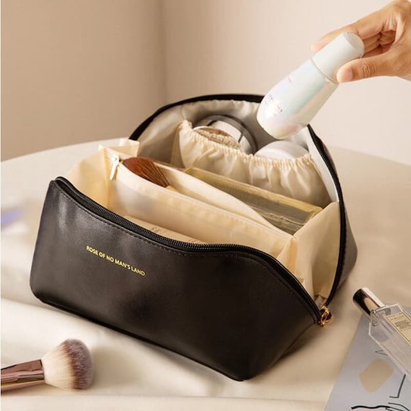 GlamNest™ | Eleganz trifft Organisation für Ihre Schönheitspflege!