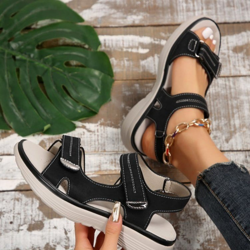 50% Rabatt | SunStyle | Damensandalen mit Keilabsatz