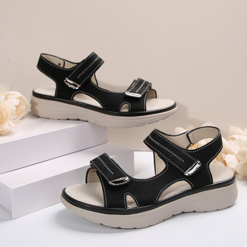 50% Rabatt | SunStyle | Damensandalen mit Keilabsatz